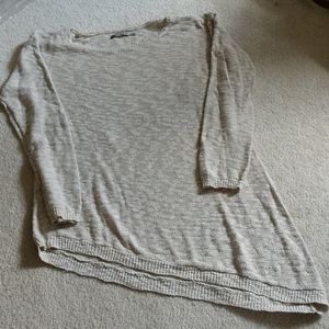 Rubbish M oatmeal color sweater
